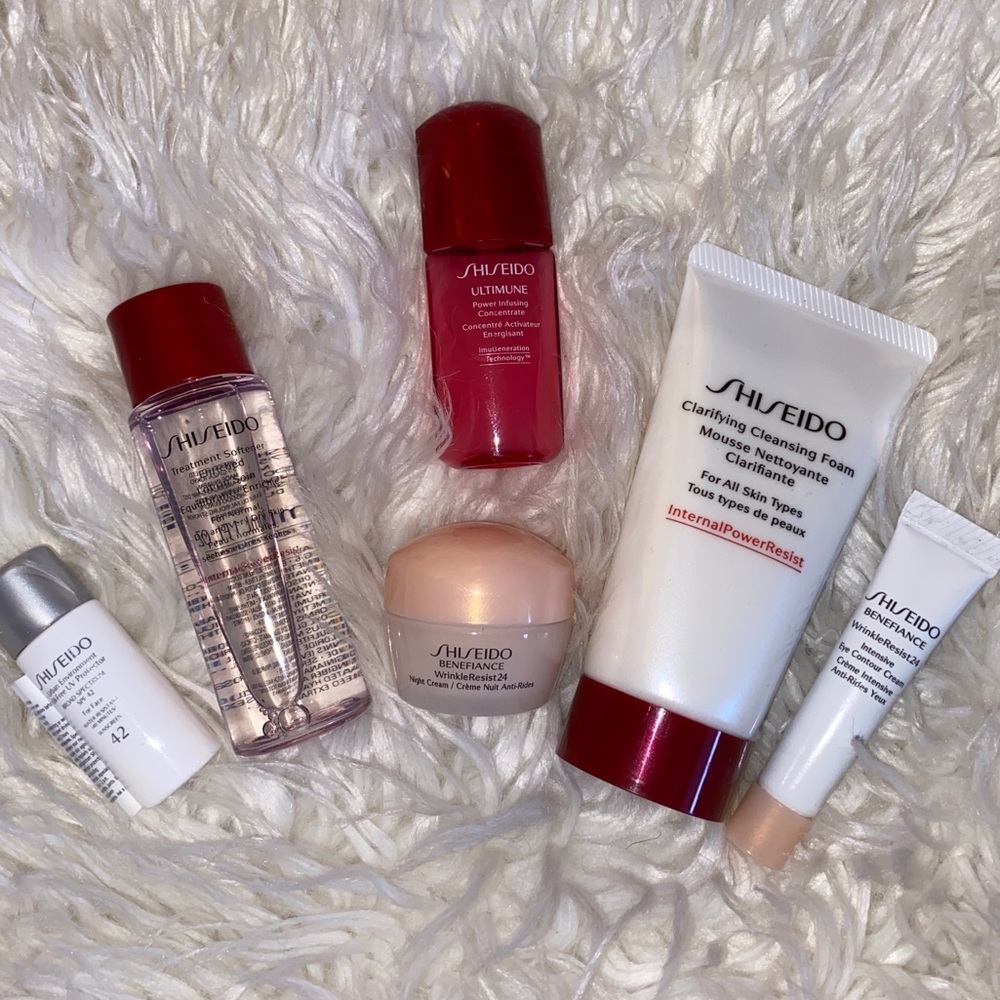 Shiseido 6 piece skincare travel set